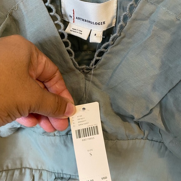 Anthropologie Ruffle V-neck  Mini Dress in Light Gray size small side pockets - Picture 7 of 14
